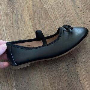 Black girls flat slip ons cat&jack